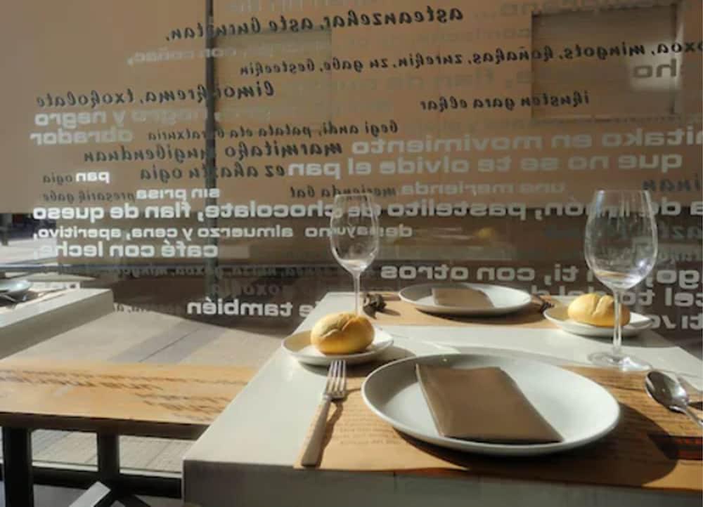 Hotel Pamplona Plaza Dış mekan fotoğraf