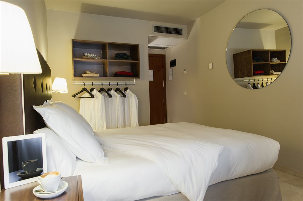 Hotel Pamplona Plaza Dış mekan fotoğraf