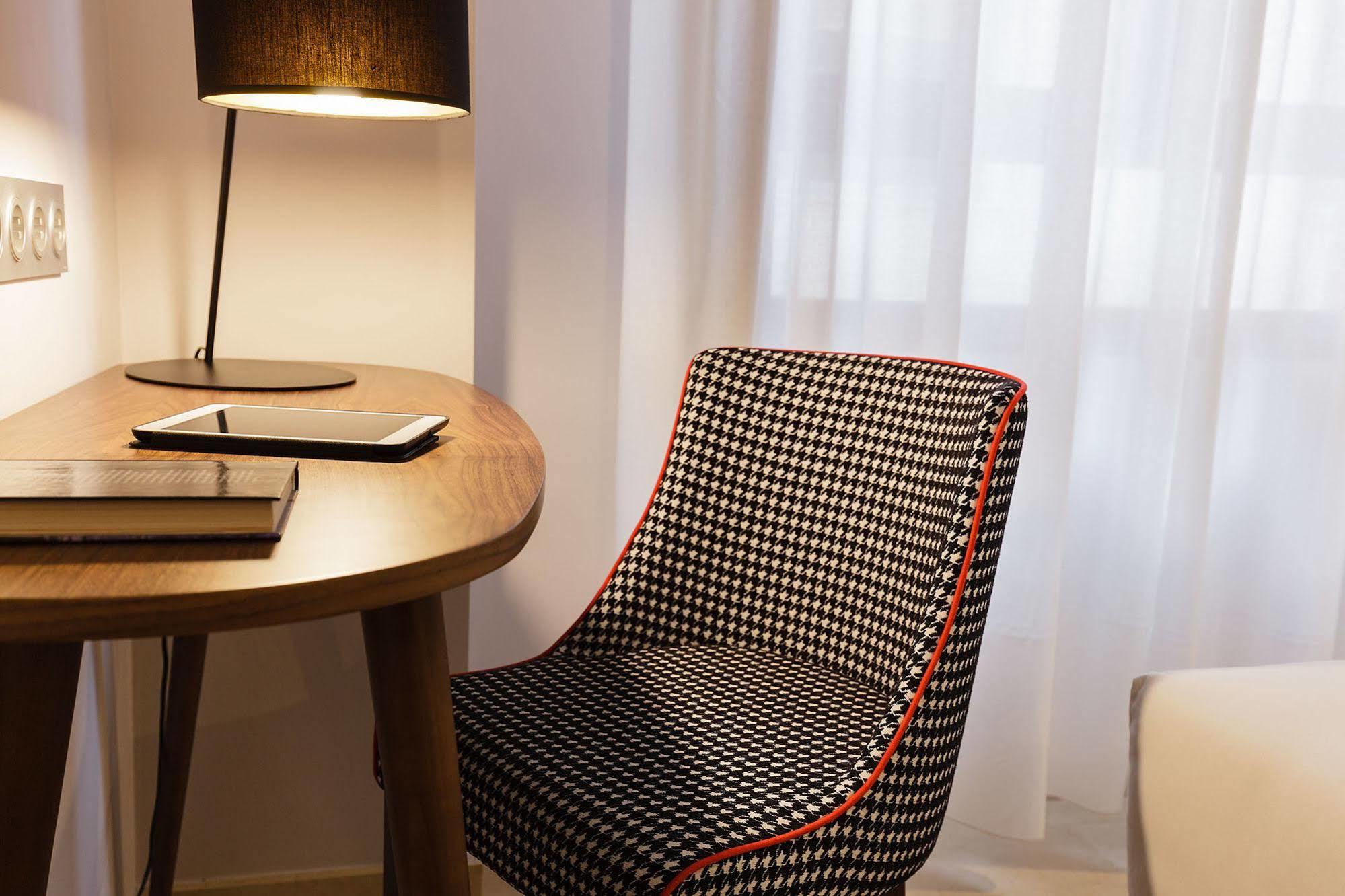 Hotel Pamplona Plaza Dış mekan fotoğraf